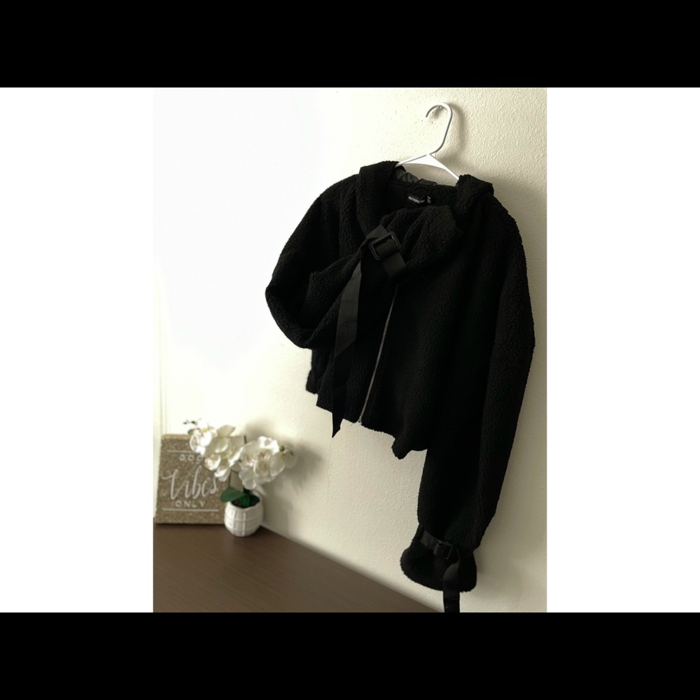 Black Teddy Belted Sleeve Zip up Hooded Jacket